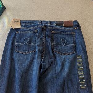 Lucky brand boot cut, size 14, nwt